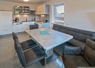 Atika - Küche-Esszimmer