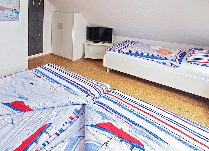 Avantgarde - Schlafzimmer 4 - DG