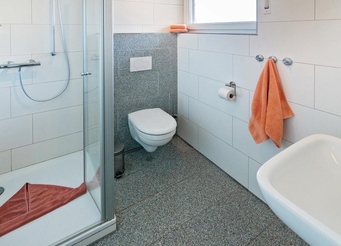 Ambiente - Bad/WC UG